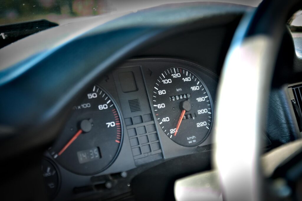 audi 80 B4 cabrio kabriolet licznik