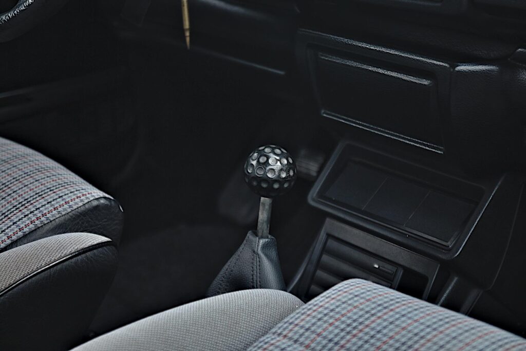 volkswagen golf I cabrio karmann