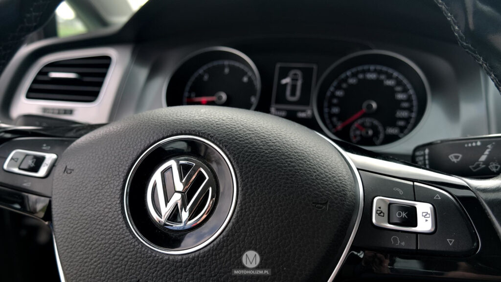 vw golf VII 1.6 tdi bluemotion