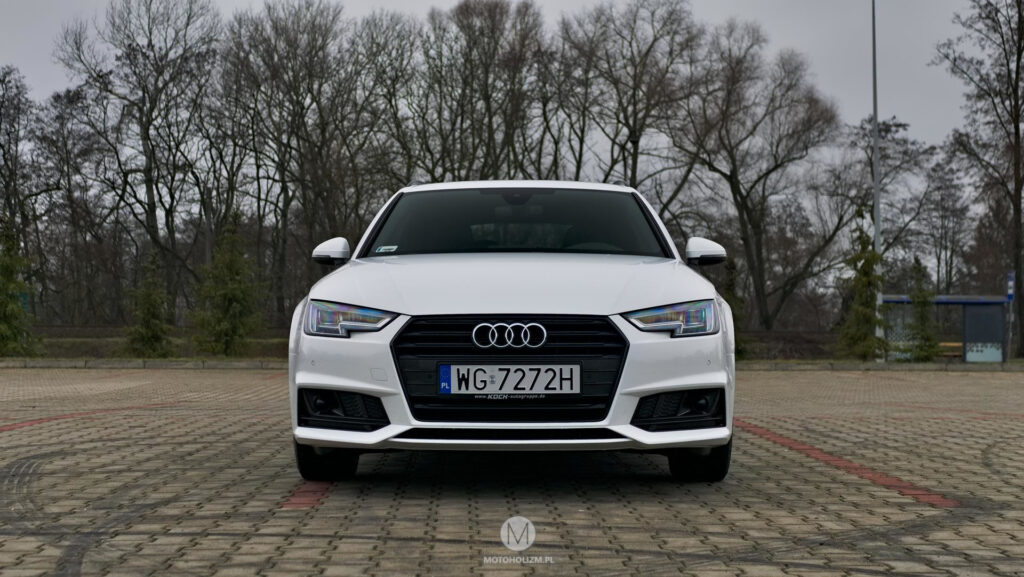 audi a4 b9 s line 2.0 tdi