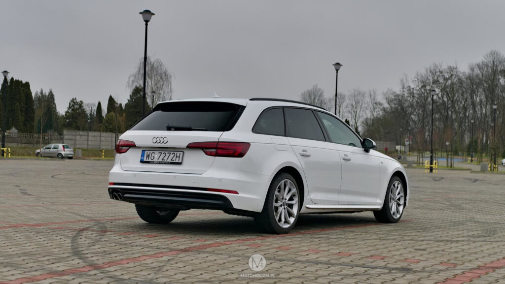 audi a4 b9 s line 2.0 tdi