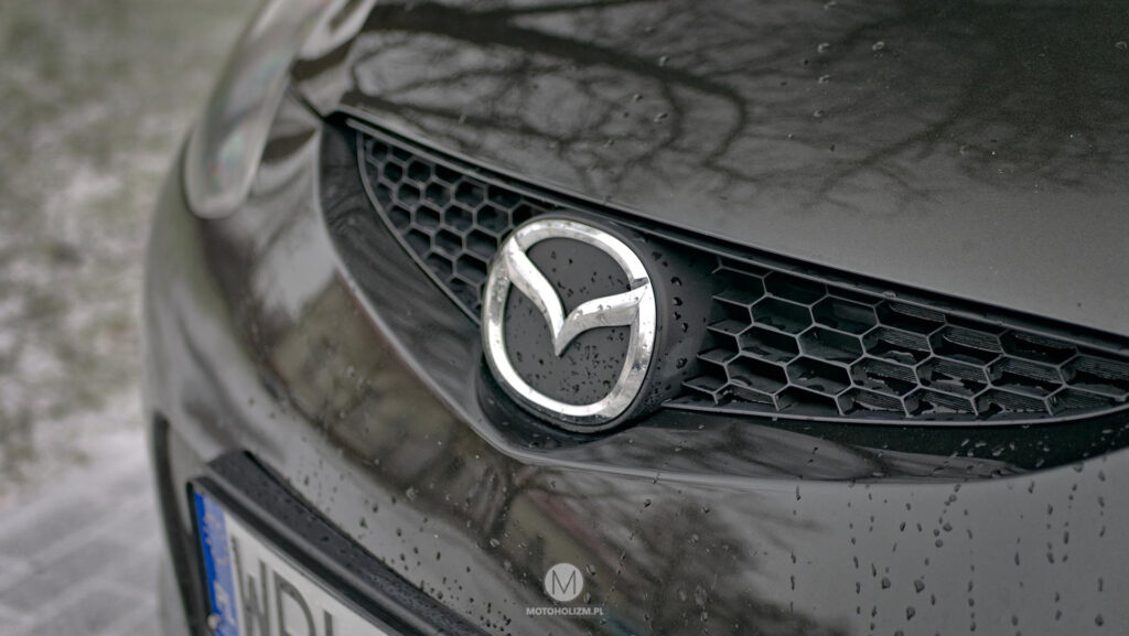 mazda 2 1.3 75 KM