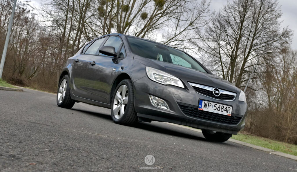 opel astra IV J 1.4 turbo
