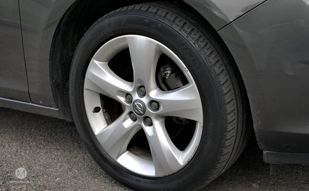 opel astra IV J 1.4 turbo