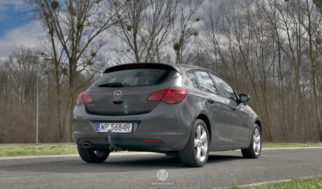 opel astra IV J 1.4 turbo