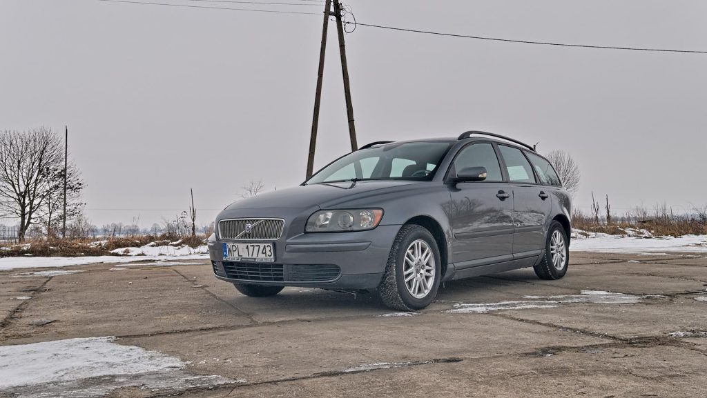 Volvo V50 Motoholizm