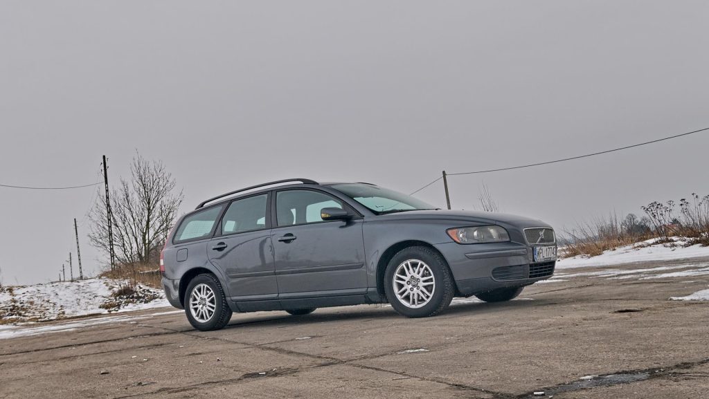 Volvo V50 Motoholizm