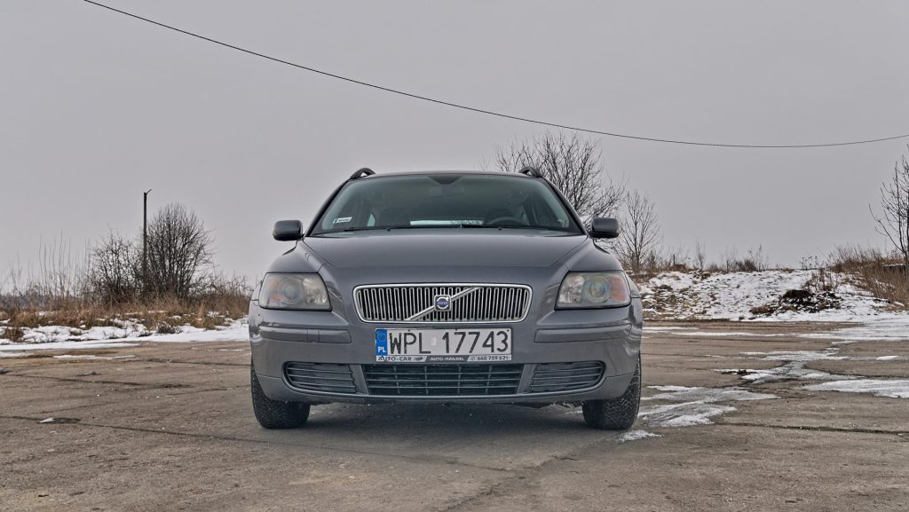 Volvo V50 Motoholizm