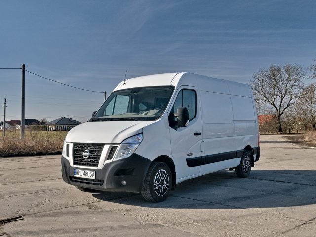 Nissan NV 400 Motoholizm