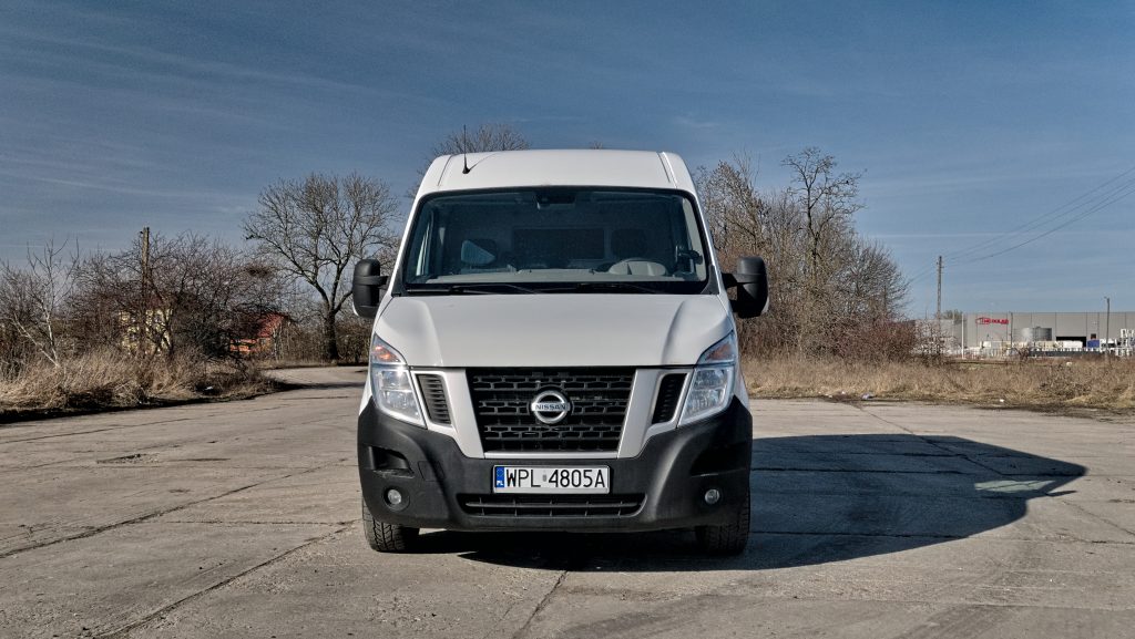 Nissan NV 400 Motoholizm