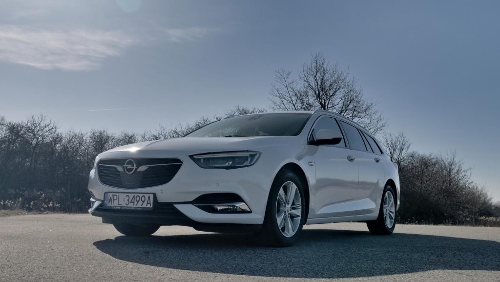 Opel Insignia Motoholizm