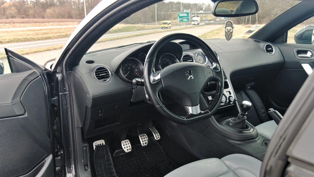 Peugeot RCZ Motoholizm