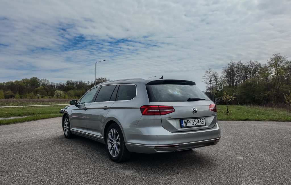 VW Passat B8 Motoholizm