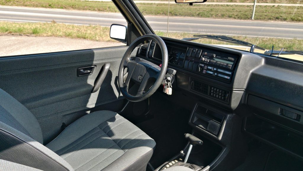 VW Golf II Motoholizm